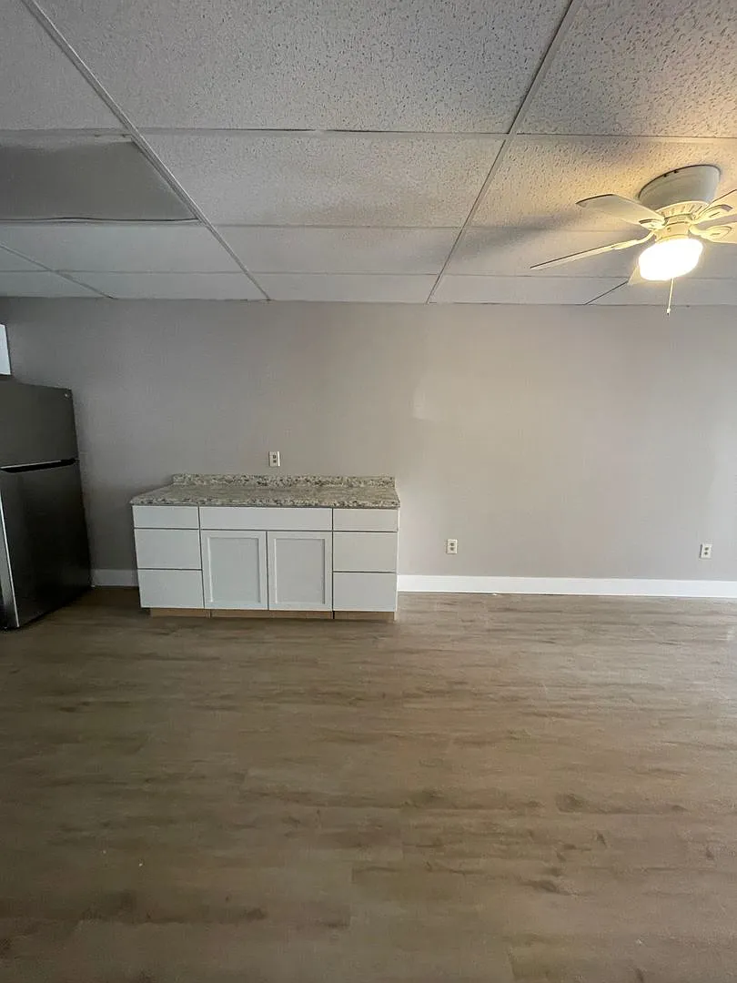 72 Green St — Photo 4