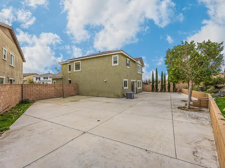 6922 Sunbeam Way — Photo 32