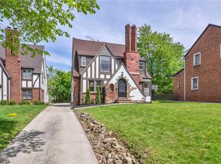 17617 Lomond Blvd, Shaker Heights, OH