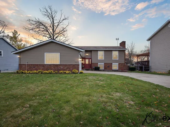 4550 Blackfoot Dr SW, Grandville, MI 49418