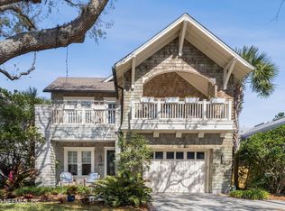 355 11th St, Atlantic Beach, FL 32233