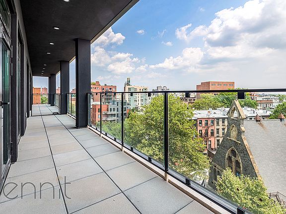 3rd image of 580 Classon Ave #8A