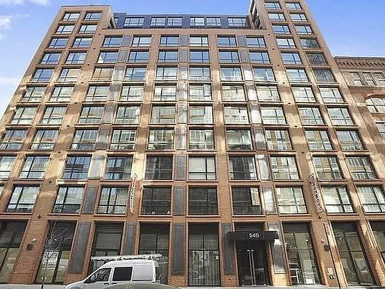 540 W 28th St #7C — Photo 14