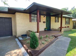 704 S Dungan Ave, Cushing, OK 74023
