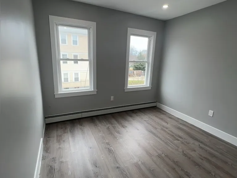 25 Temple St #3 — Photo 4