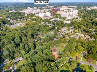 3010 Parkstone Dr, Charlotte, NC 28210