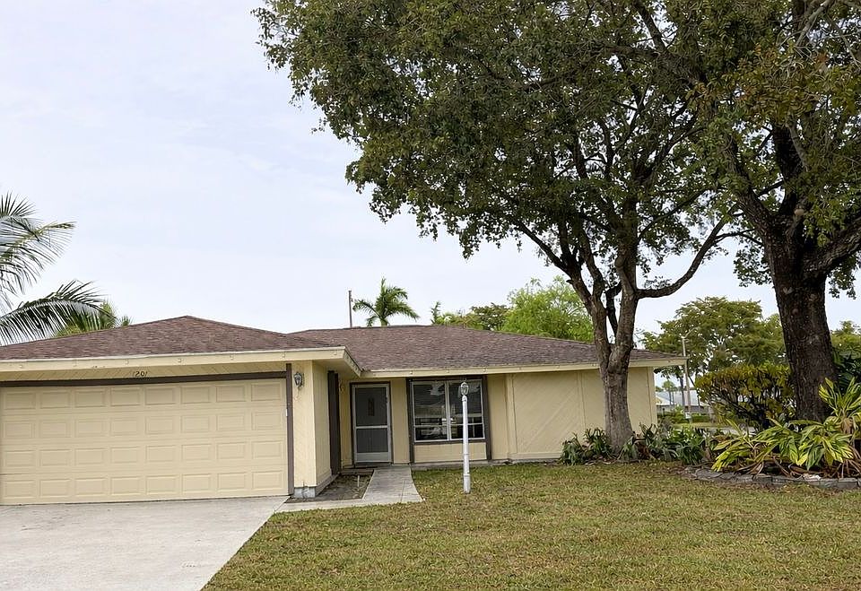 1st image of 1201 Pine Sage Cir