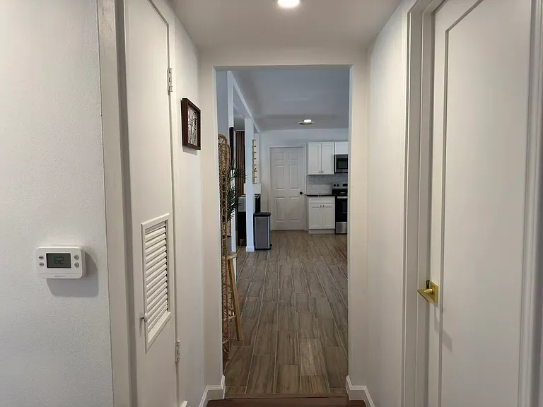 215 Montfort Dr — Photo 19