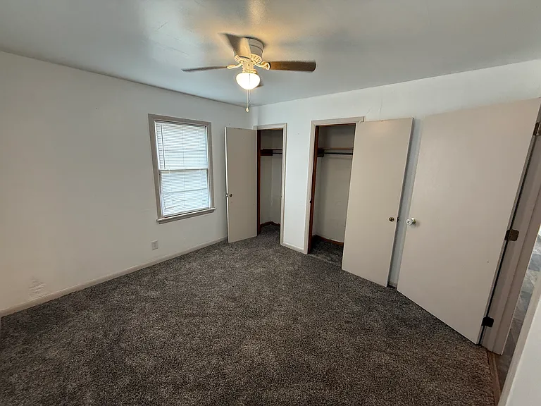 1009 S Wells St — Photo 6