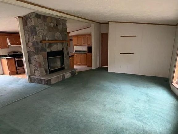 3rd image of 10537 Byron Rd