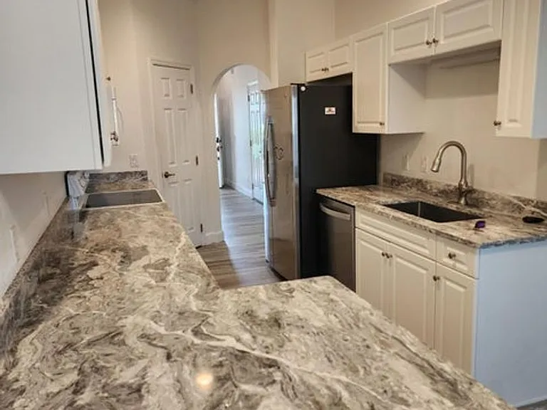 7958 Evelyn Ct — Photo 5