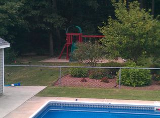 55 Rounsevell Rd, Tewksbury, MA 01876