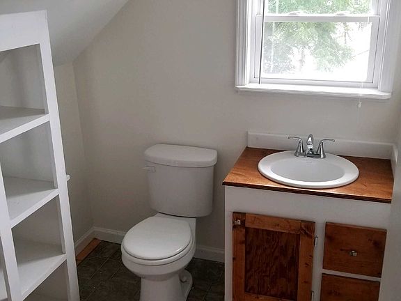 4th image of 3312 W 118th St