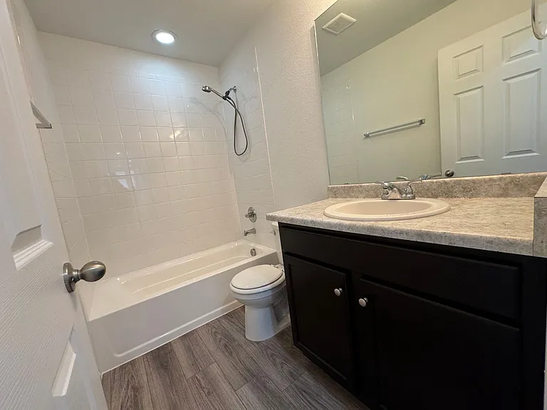 9823 Jaggar Way — Photo 17