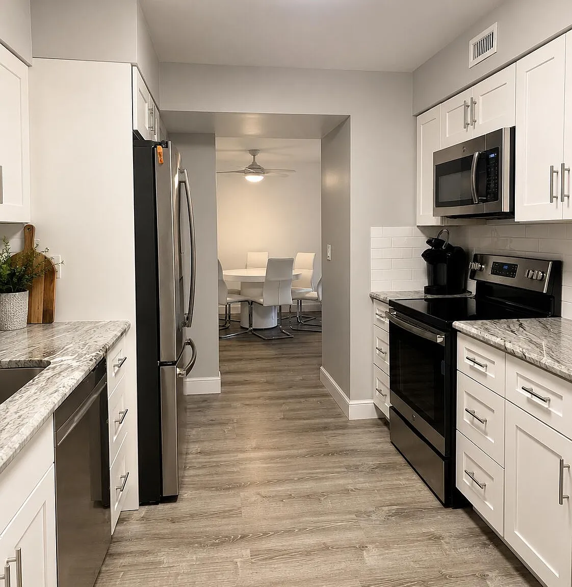 1 bed, 1.0 bath, 724 sqft, $2,000 — Photo 3