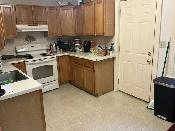 492 Central St #2, Saugus, MA 01906