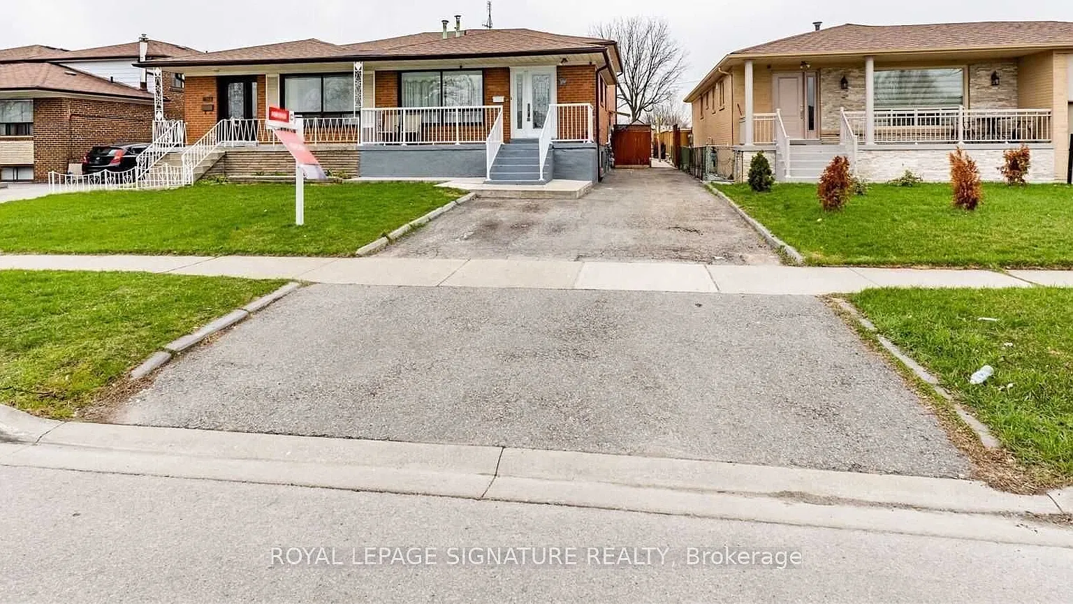 3 bed, $2,995 — Photo 1