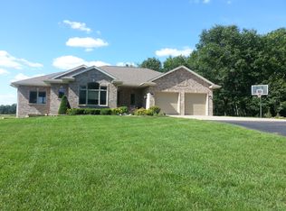 W4346 Lake Dr, Cecil, WI 54111