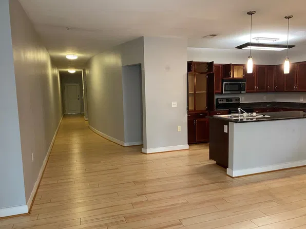 Oxford Place Apartments, 306 High St #-206, Portsmouth, VA 23704