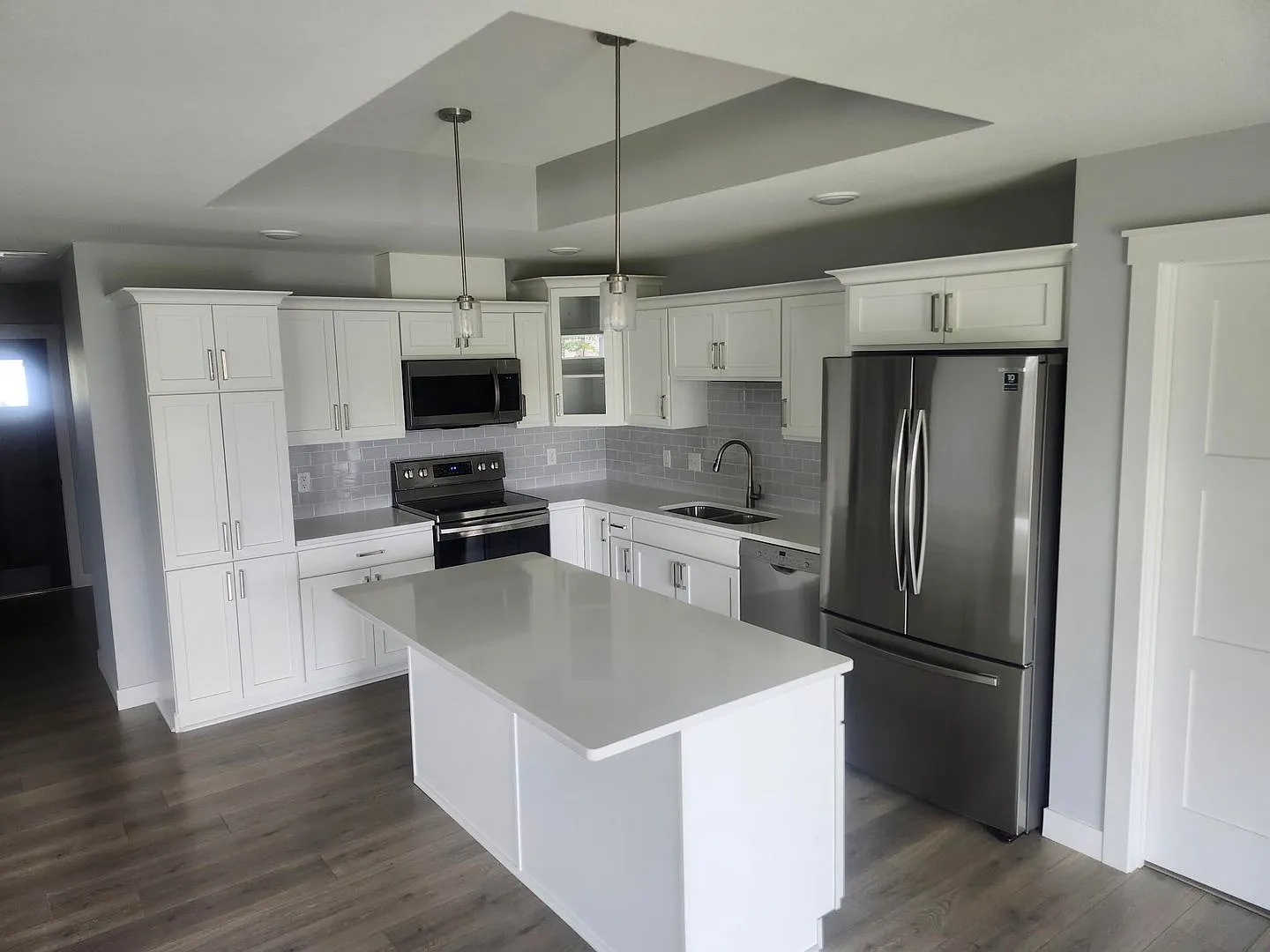 $1,745| 2BD 2BA| 1581 Keanan Lane| Available now! — Photo 2