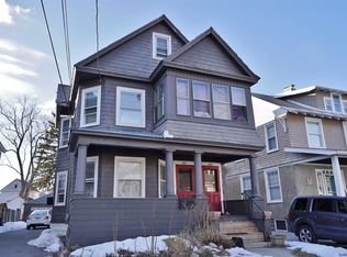 1033 Baker Ave, Schenectady, NY 12309