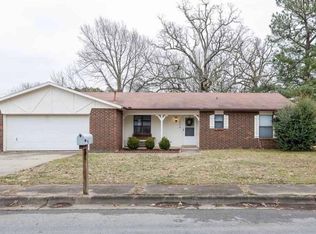 2896 N Sunny Ln, Fayetteville, AR 72703