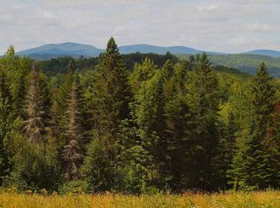 382 Hazlett Dr, Corinth, VT 05039