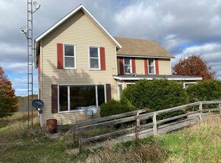 4283 Luesing Rd, Levering, MI 49755