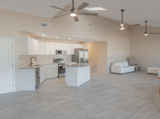 2330 Valle Del Sol Ct SW, Albuquerque, NM 87105