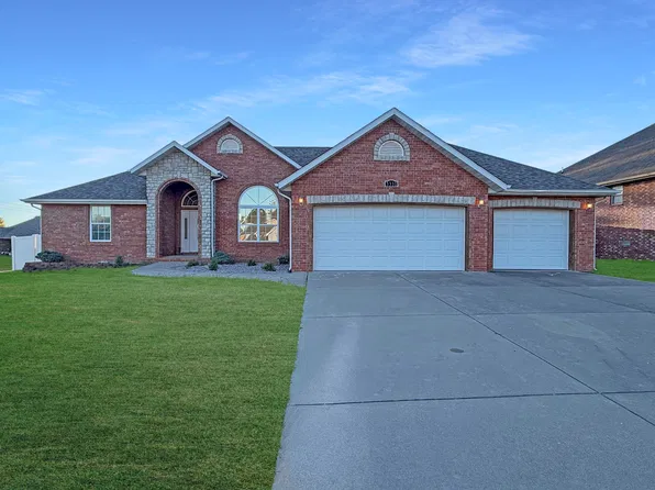 3331 N Blair Court, Springfield, MO 65803
