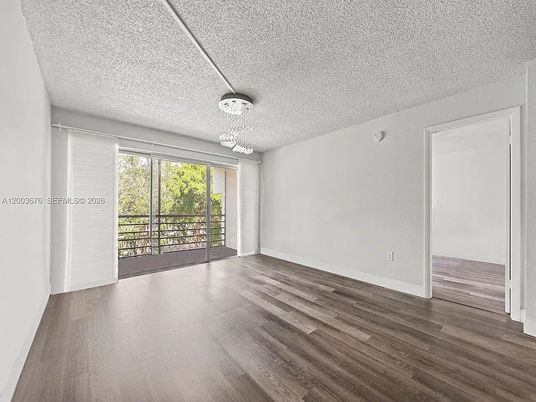4235 N University Dr #312 — Photo 12