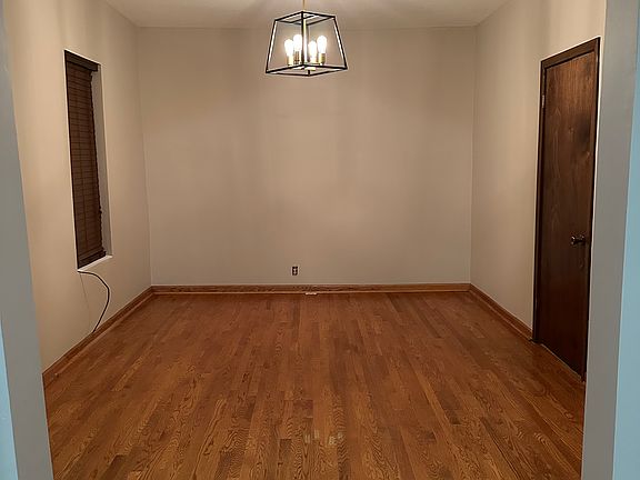 4th image of 2807 S Union Ave #1R