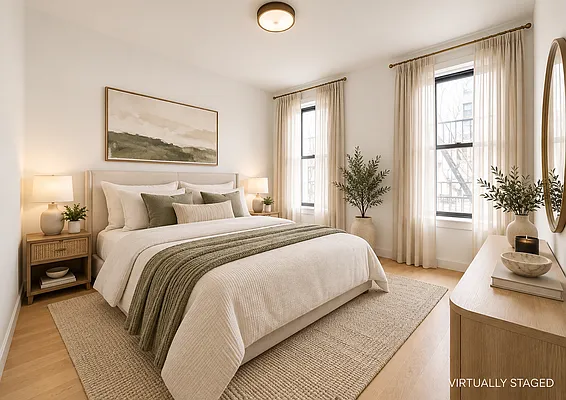 Bedroom, photo 2