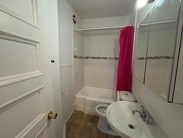182 Lisgar St — Photo 17