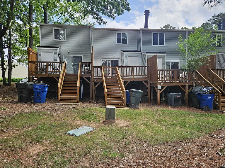 7719 Kingsberry Ct — Photo 17