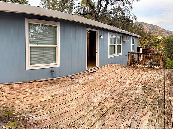 3rd image of 3181 Springe St