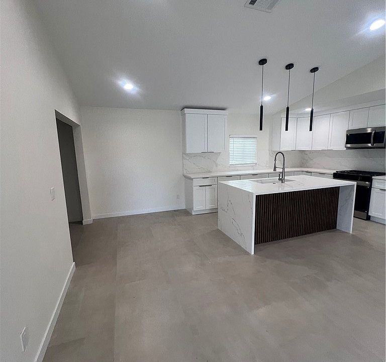 1st image of 68135 Peladora Rd