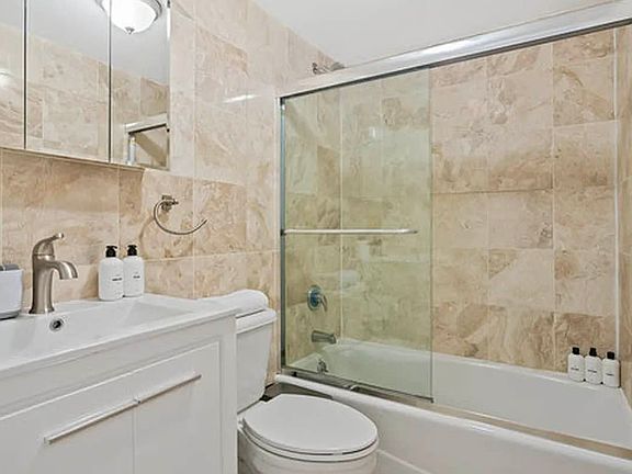 5th image of 140 W 19th St APT 5-A