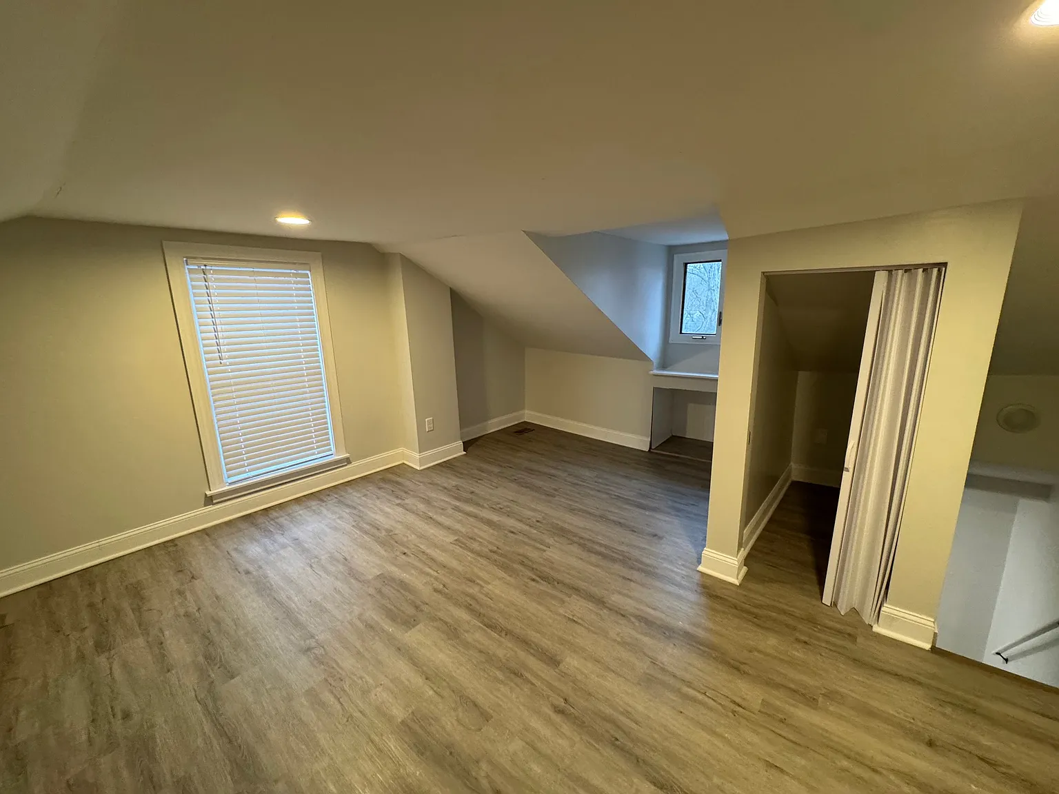2 bed, 600 sqft, $1,200 — Photo 4