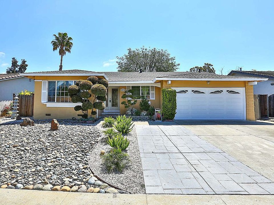 1st image of 5010 Royal Estates Ct