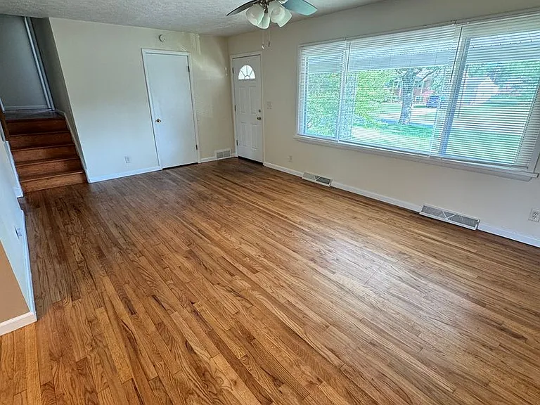 650 Beverly Hills Dr — Photo 18
