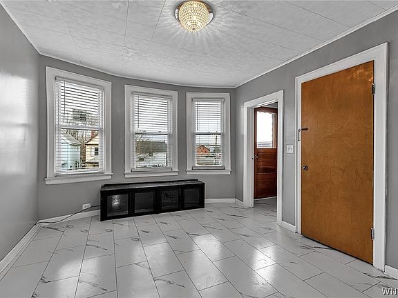 5th image of 375 Military Rd