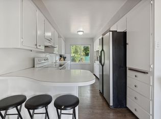 1109 A St, Redding, CA 96002