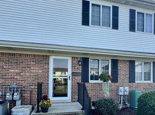 125 Cuttle Rd APT A4, Marysville, MI 48040