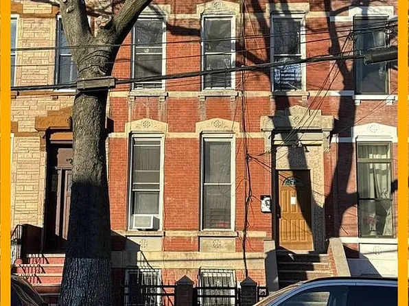 433 E 141st St, Bronx, NY 10454