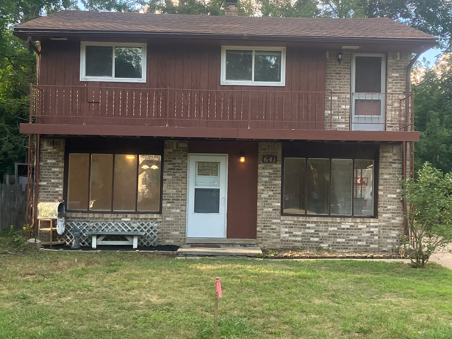 3 bed, 1787 sqft, $1,975 — Photo 1