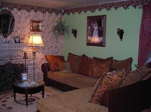 4th image of 2529 Bonds Ave