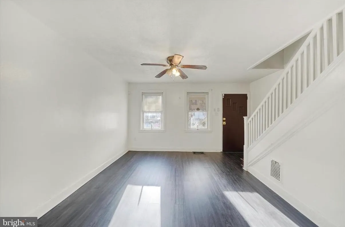 2 bed, 780 sqft, $1,499 — Photo 3