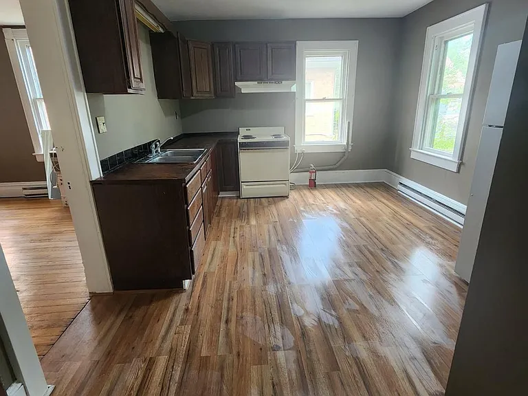 316 W Martin St #A — Photo 7