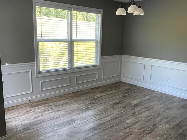 3503 Timber Run Dr, Columbia, MO 65203